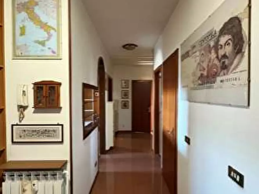 Immagine 10 di Appartamento in vendita  a Cologno Monzese