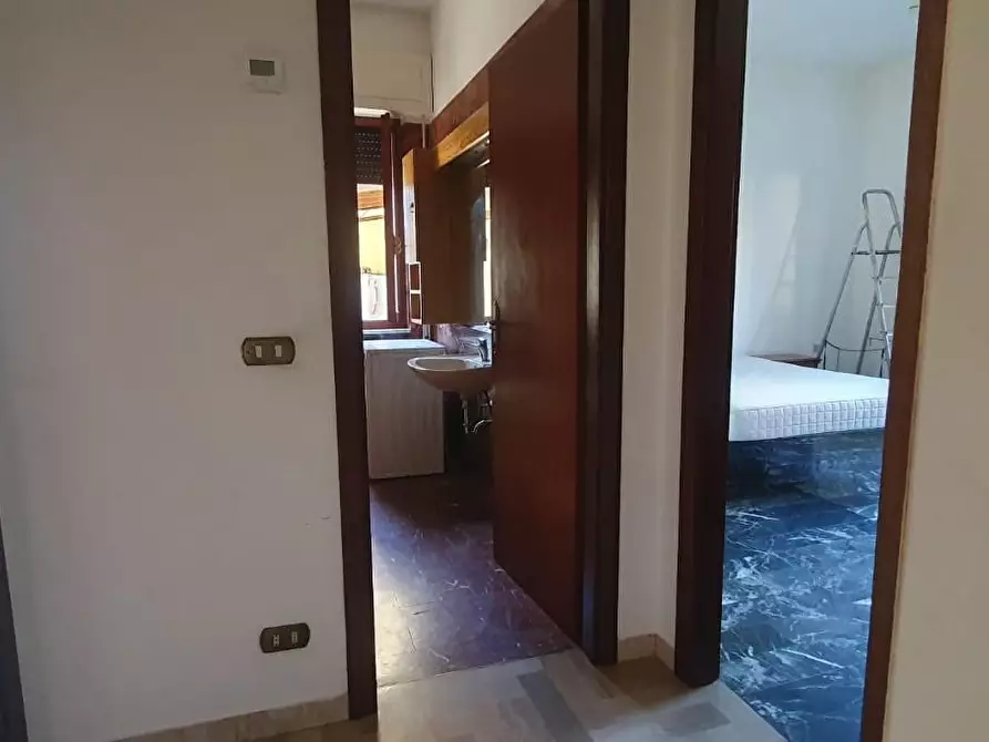 Immagine 14 di Casa bifamiliare in vendita  a Massa