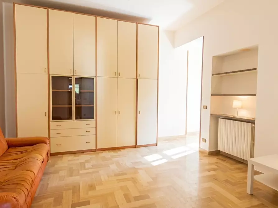 Immagine 5 di Casa bifamiliare in vendita  a Massa