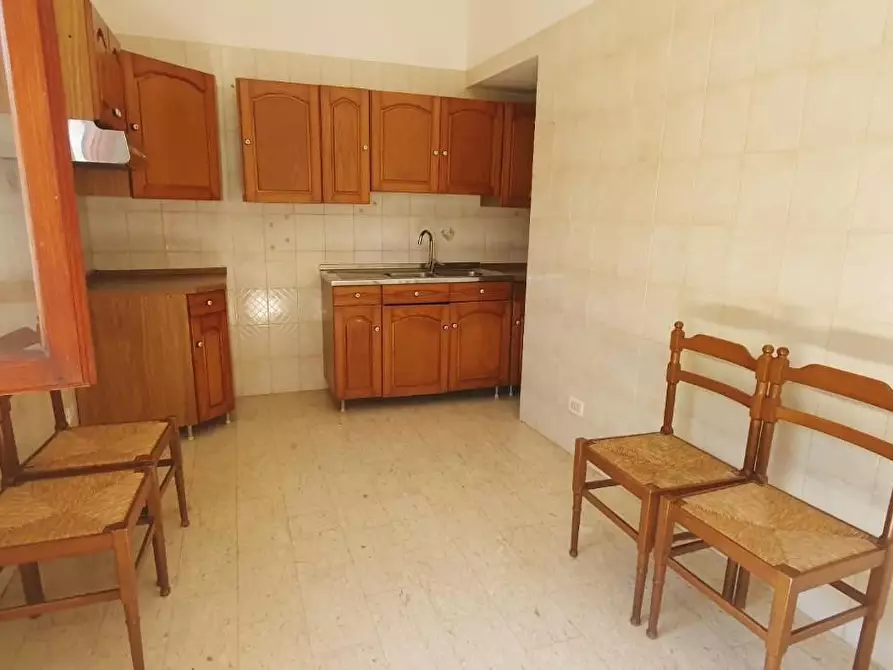 Immagine 9 di Casa bifamiliare in vendita  a Massa