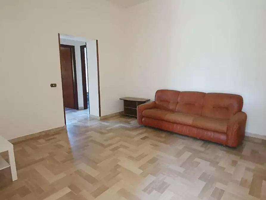 Immagine 6 di Casa bifamiliare in vendita  a Massa