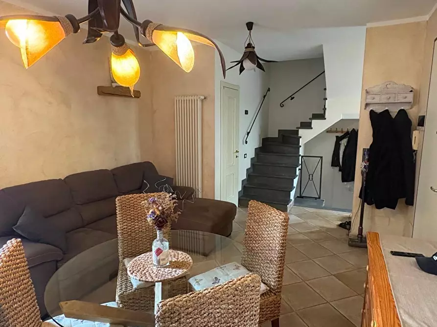 Immagine 6 di Villetta a schiera in affitto  a Massa