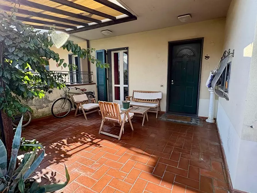 Immagine 26 di Villetta a schiera in vendita  a Massa