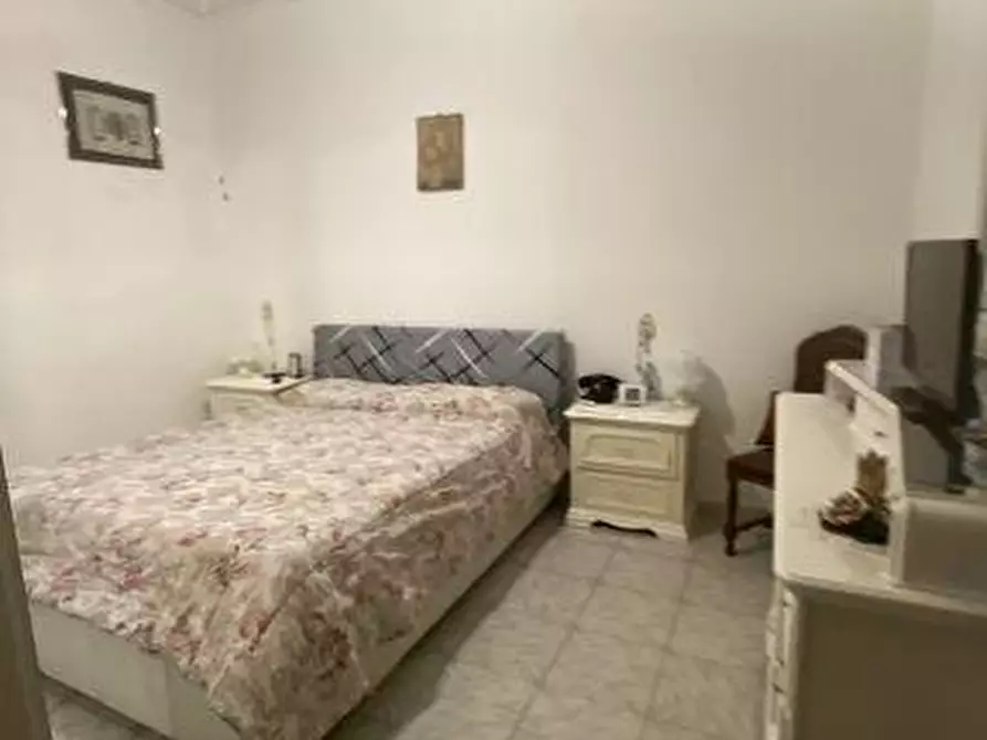 Immagine 4 di Appartamento in vendita  a Castelnuovo Magra