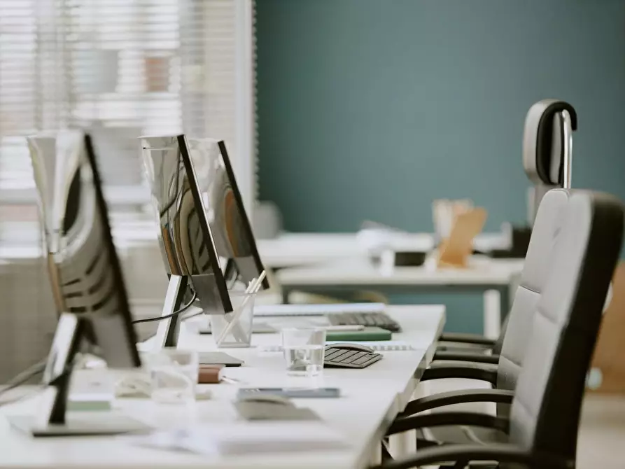 Immagine 2 di Ufficio in vendita  a Torino