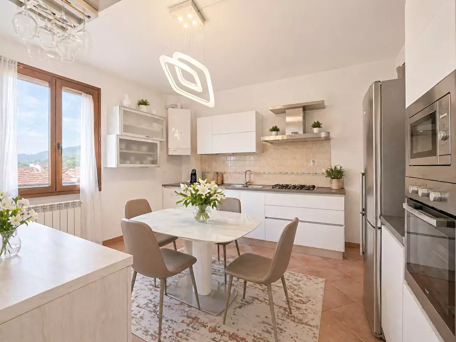 Immagine 1 di Appartamento in vendita  a Calcinaia