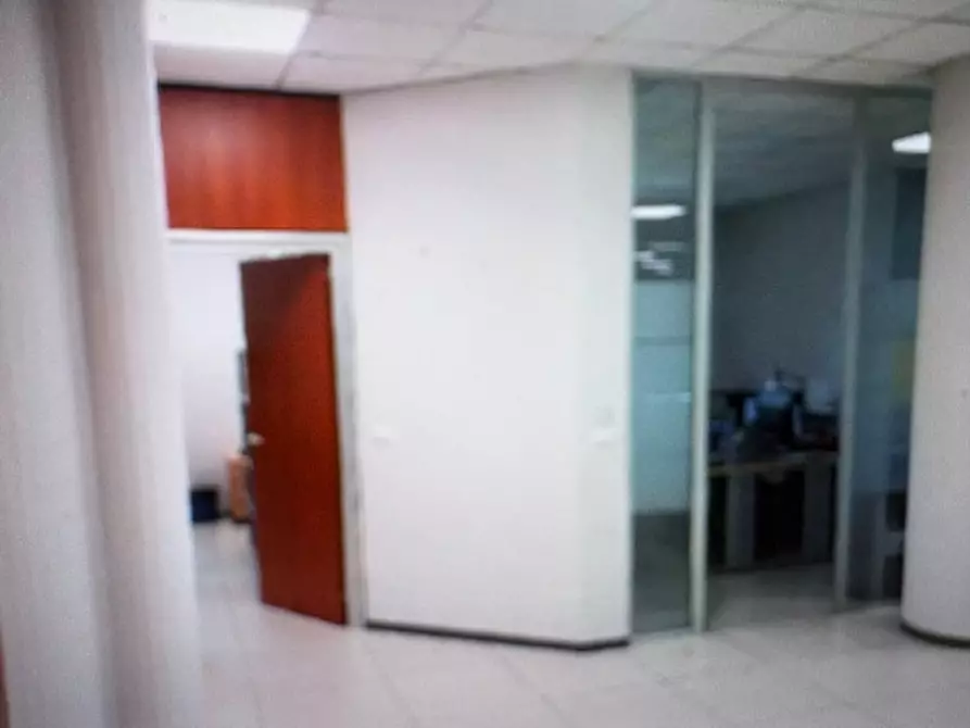 Immagine 2 di Ufficio in vendita  a Torino