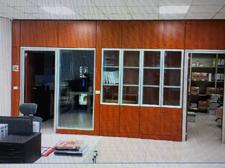 Immagine 4 di Ufficio in vendita  a Torino