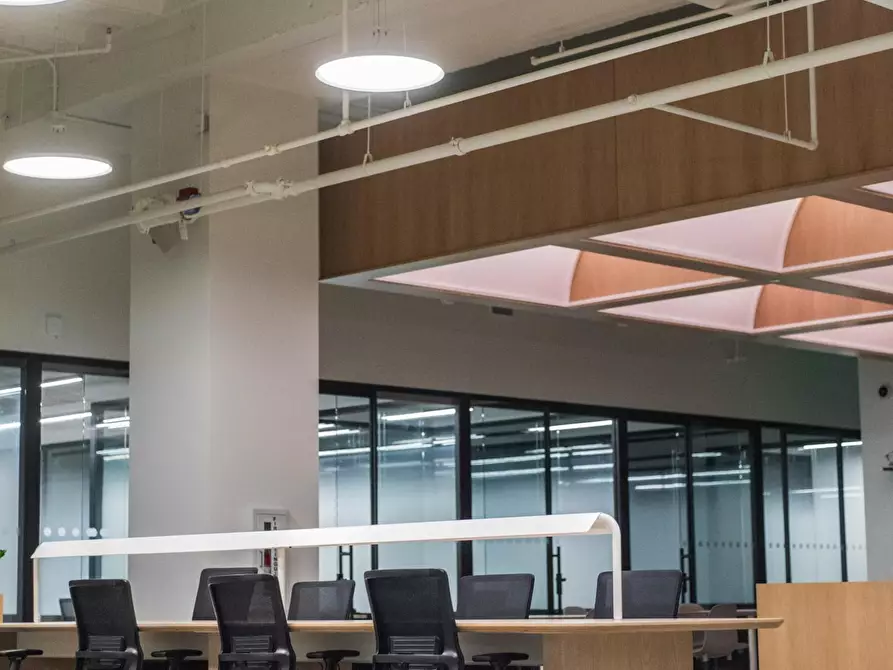 Immagine 5 di Ufficio in vendita  a Ciriè