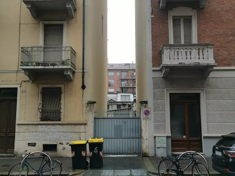 Immagine 4 di Laboratorio in vendita  a Torino