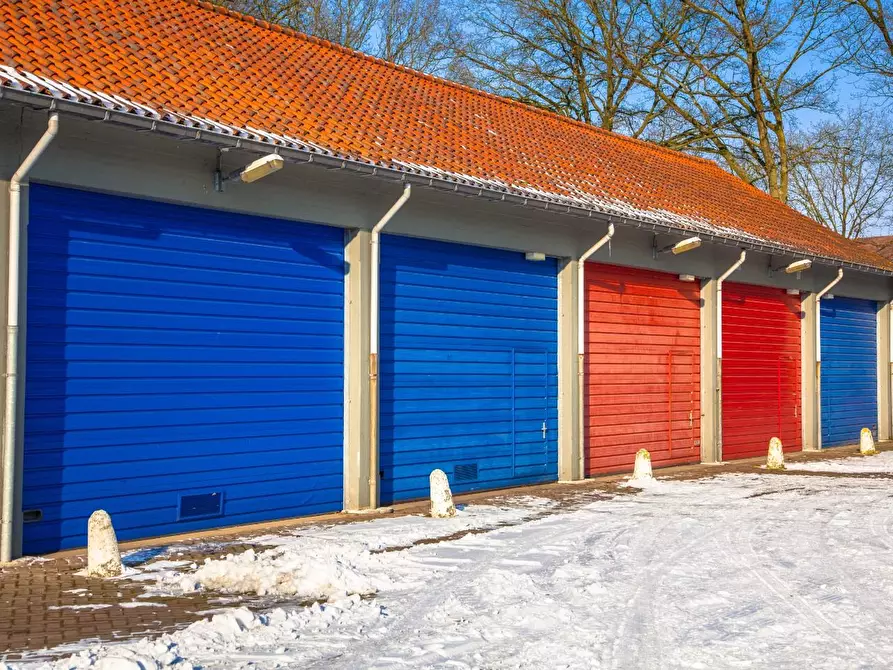 Immagine 5 di Garage in vendita  a Torino