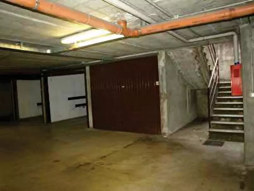 Immagine 13 di Magazzino in vendita  a Trezzo Sull'adda