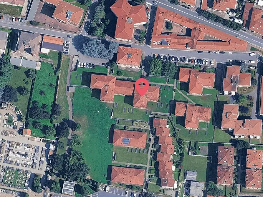 Immagine 17 di Magazzino in vendita  a Trezzo Sull'adda