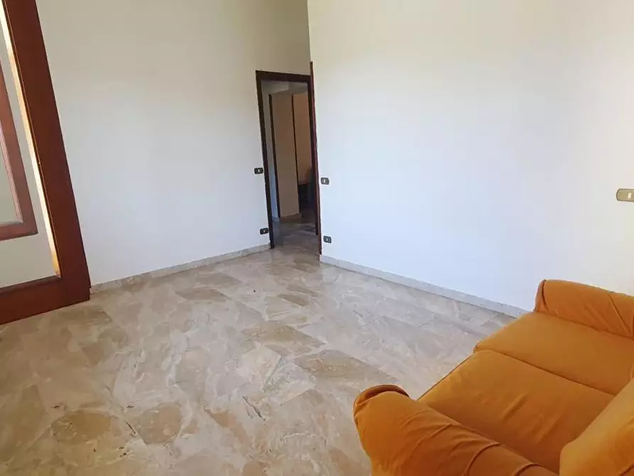 Immagine 20 di Appartamento in vendita  a Massa