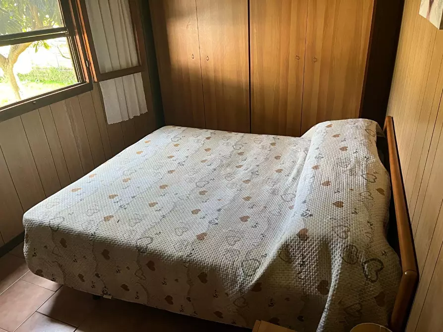 Immagine 12 di Casa indipendente in vendita  a Montignoso