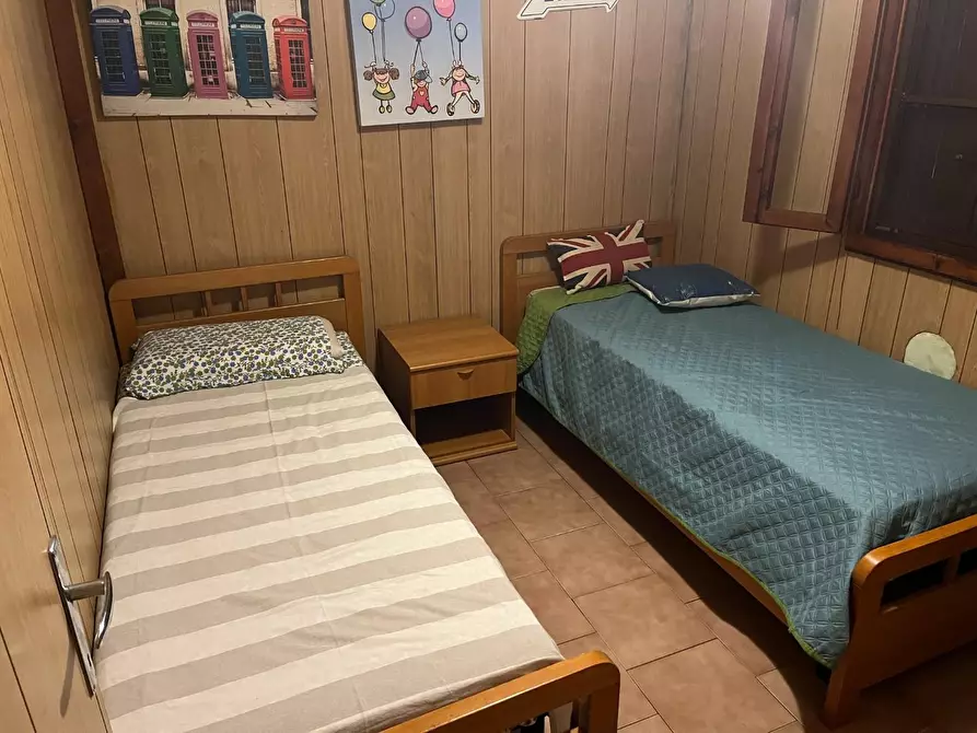 Immagine 13 di Casa indipendente in vendita  a Montignoso