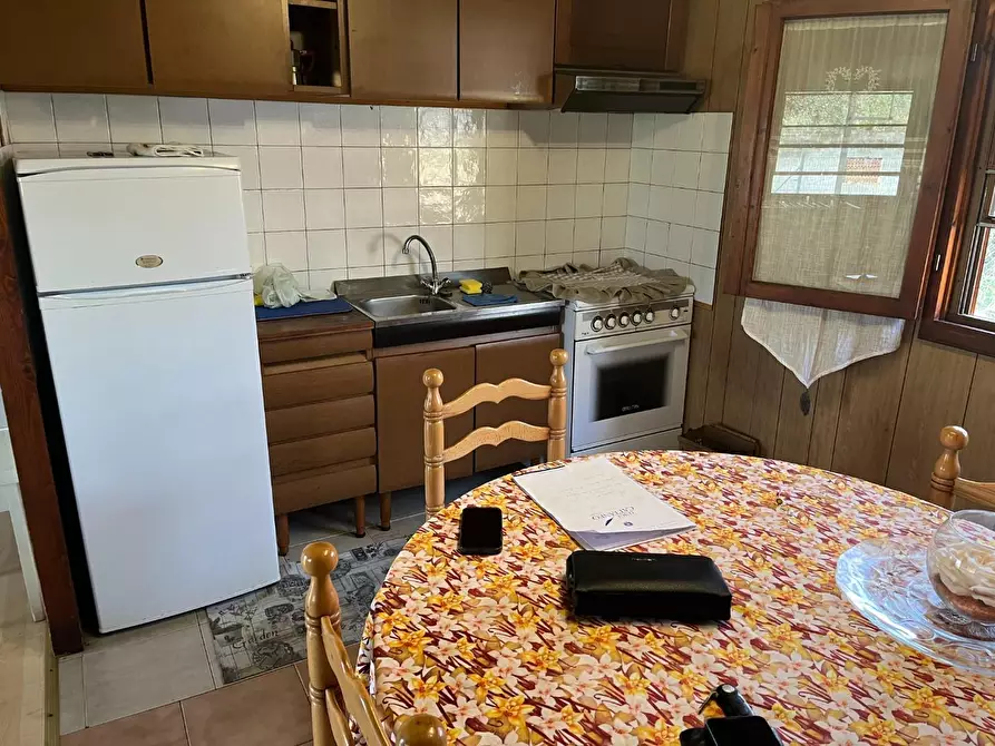 Immagine 7 di Casa indipendente in vendita  a Montignoso