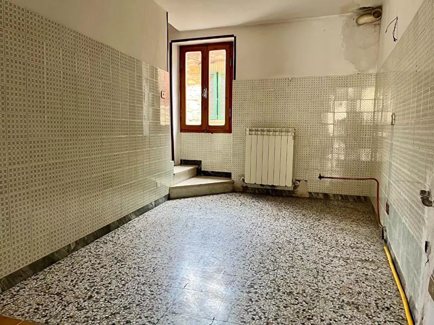 Immagine 10 di Terratetto in vendita  a Asciano