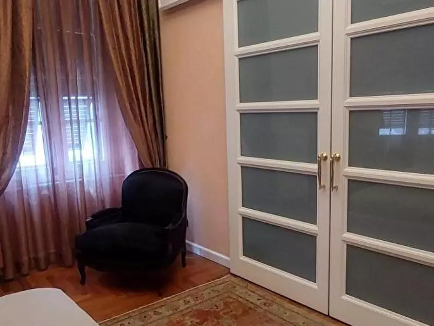 Immagine 31 di Appartamento in vendita  a Carrara