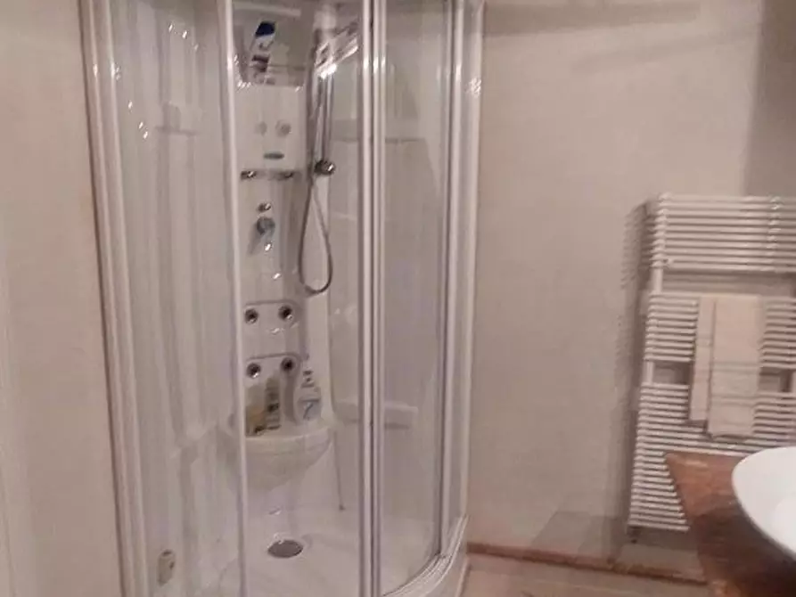 Immagine 34 di Appartamento in vendita  a Carrara