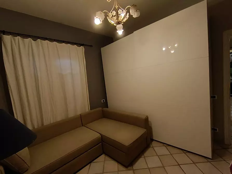 Immagine 7 di Casa bifamiliare in vendita  a Massa