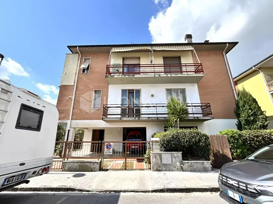 Immagine 29 di Appartamento in vendita  a Pontedera