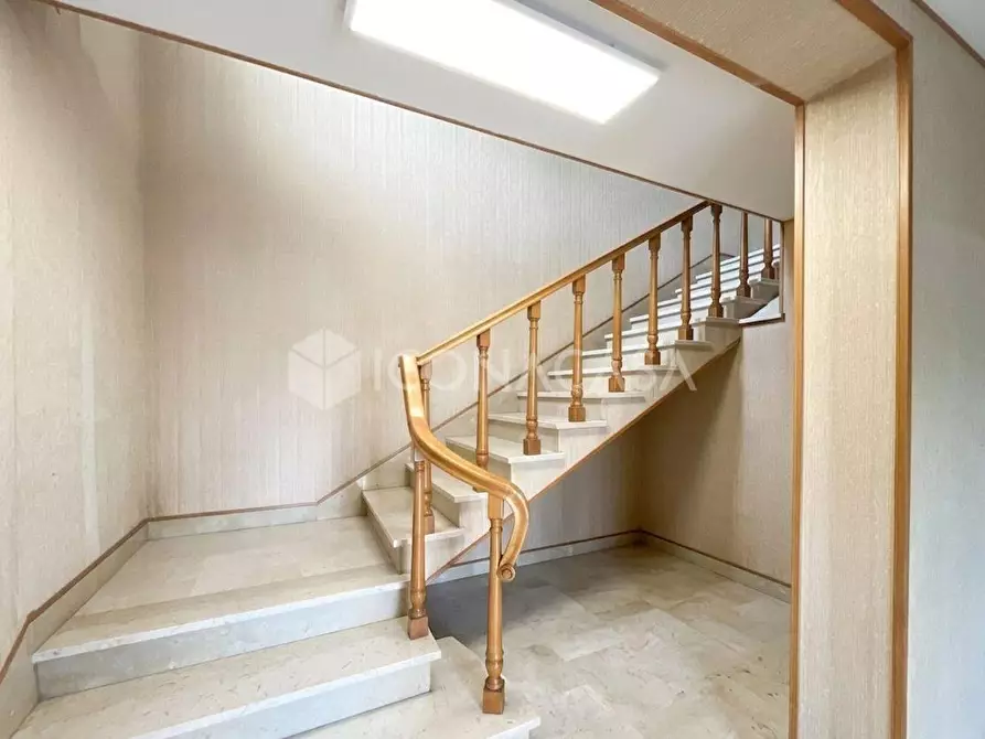 Immagine 2 di Appartamento in vendita  a Pontedera