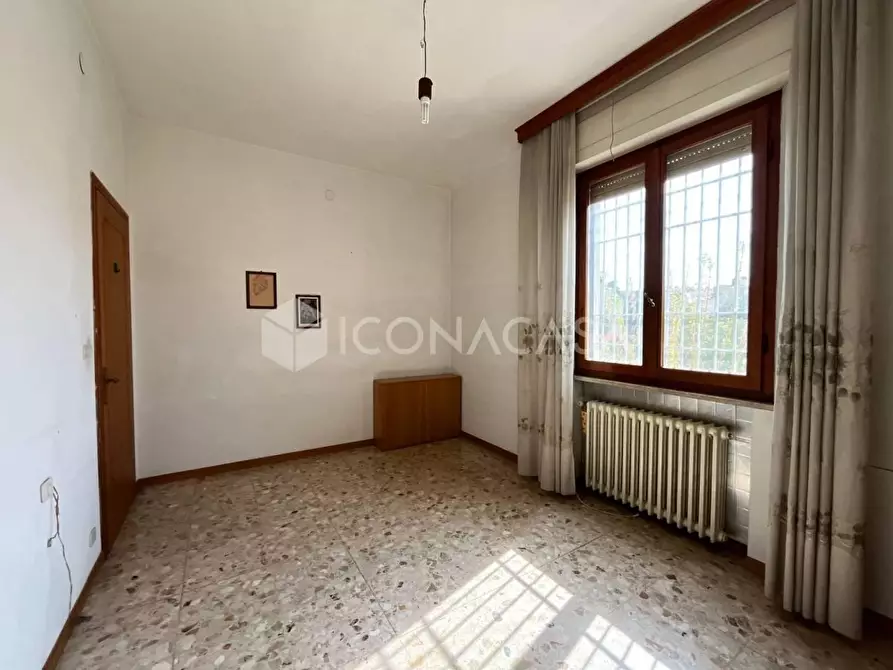 Immagine 23 di Appartamento in vendita  a Pontedera