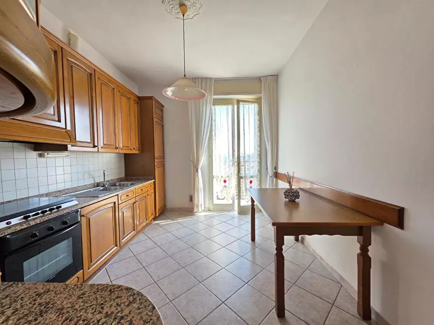 Immagine 5 di Appartamento in vendita  a Santa Maria A Monte