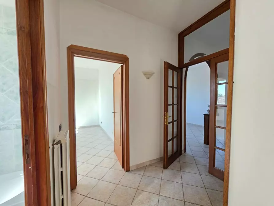 Immagine 8 di Appartamento in vendita  a Santa Maria A Monte