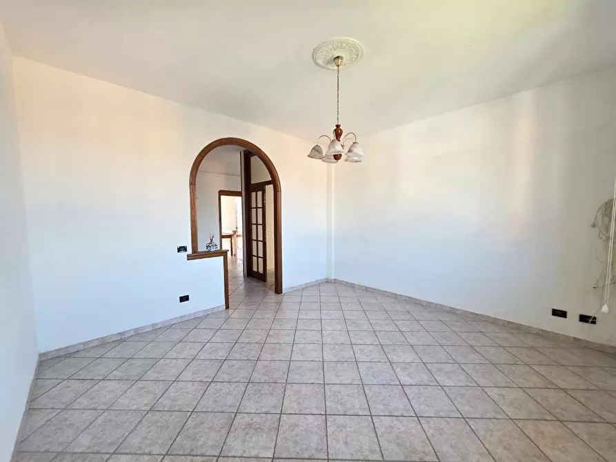 Immagine 3 di Appartamento in vendita  a Santa Maria A Monte