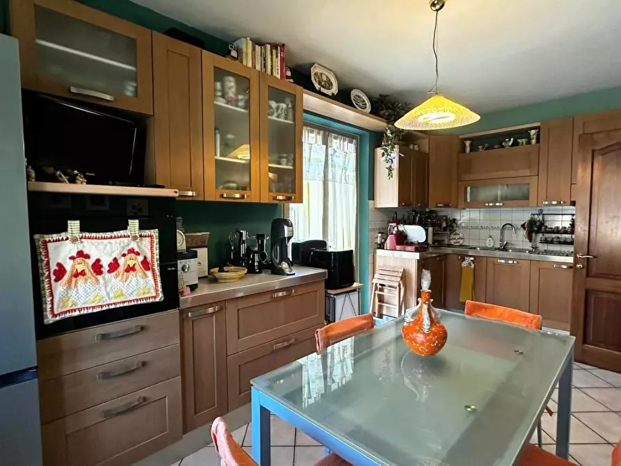 Immagine 8 di Casa indipendente in vendita  a Castelnuovo Di Garfagnana