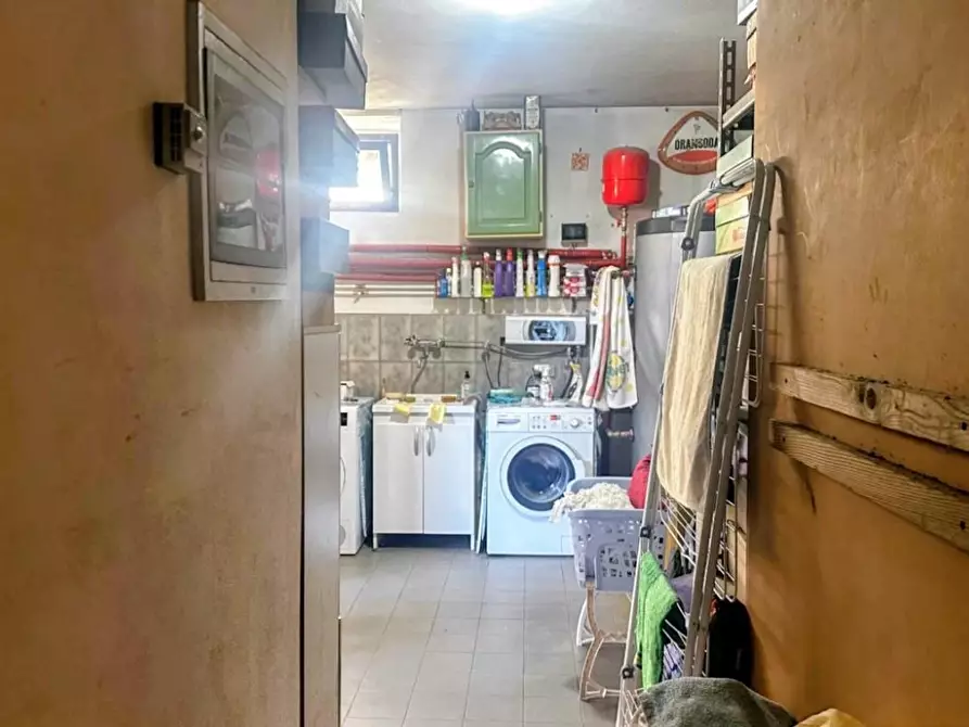 Immagine 41 di Casa indipendente in vendita  a Castelnuovo Di Garfagnana