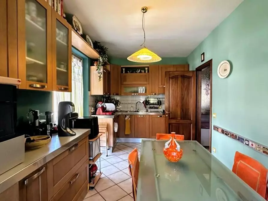 Immagine 10 di Casa indipendente in vendita  a Castelnuovo Di Garfagnana