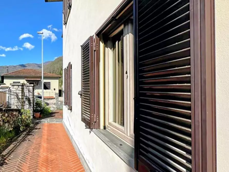 Immagine 53 di Casa indipendente in vendita  a Castelnuovo Di Garfagnana