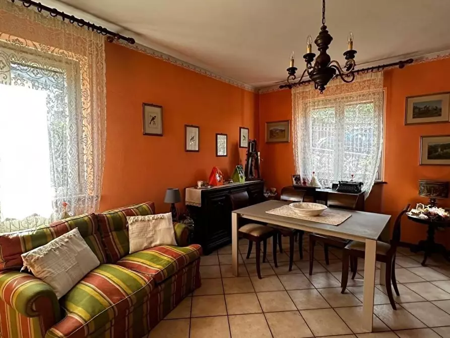 Immagine 17 di Casa indipendente in vendita  a Castelnuovo Di Garfagnana