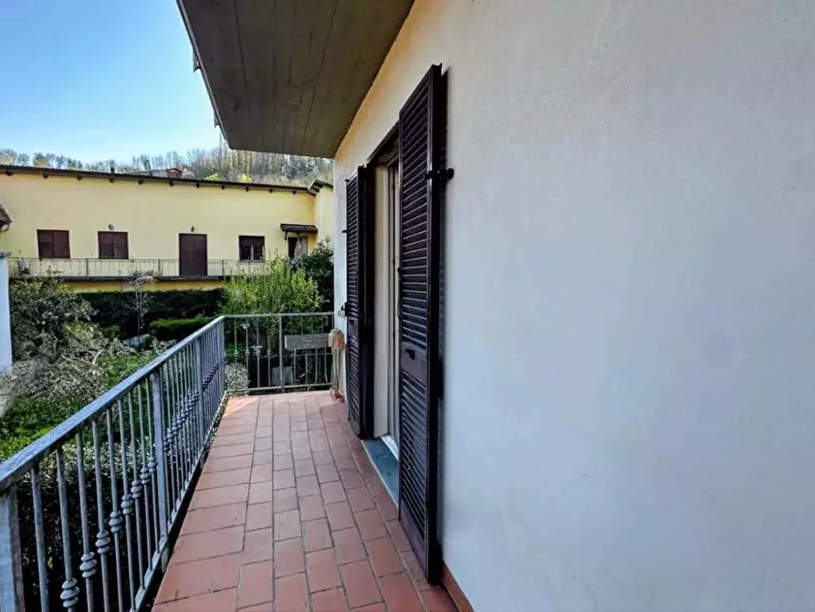 Immagine 13 di Casa indipendente in vendita  a Castelnuovo Di Garfagnana