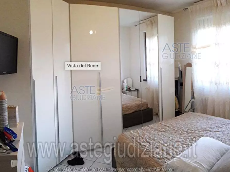 Immagine 6 di Appartamento in vendita  a Cascina