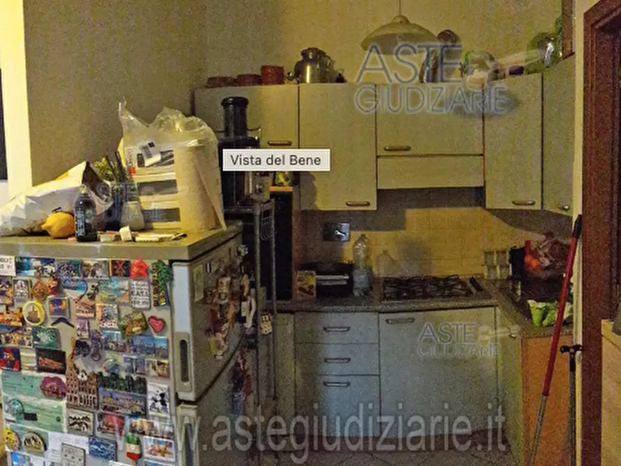 Immagine 2 di Appartamento in vendita  a Cascina