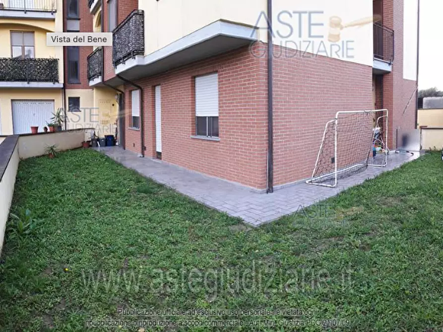 Immagine 7 di Appartamento in vendita  a Cascina