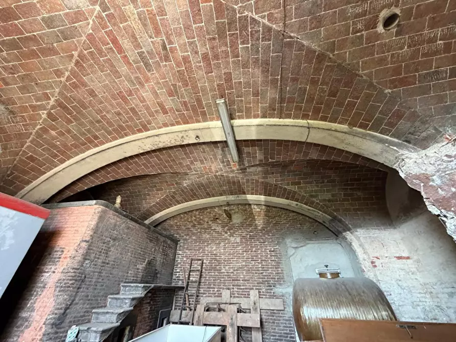 Immagine 18 di Casa colonica in vendita  a Cerreto Guidi