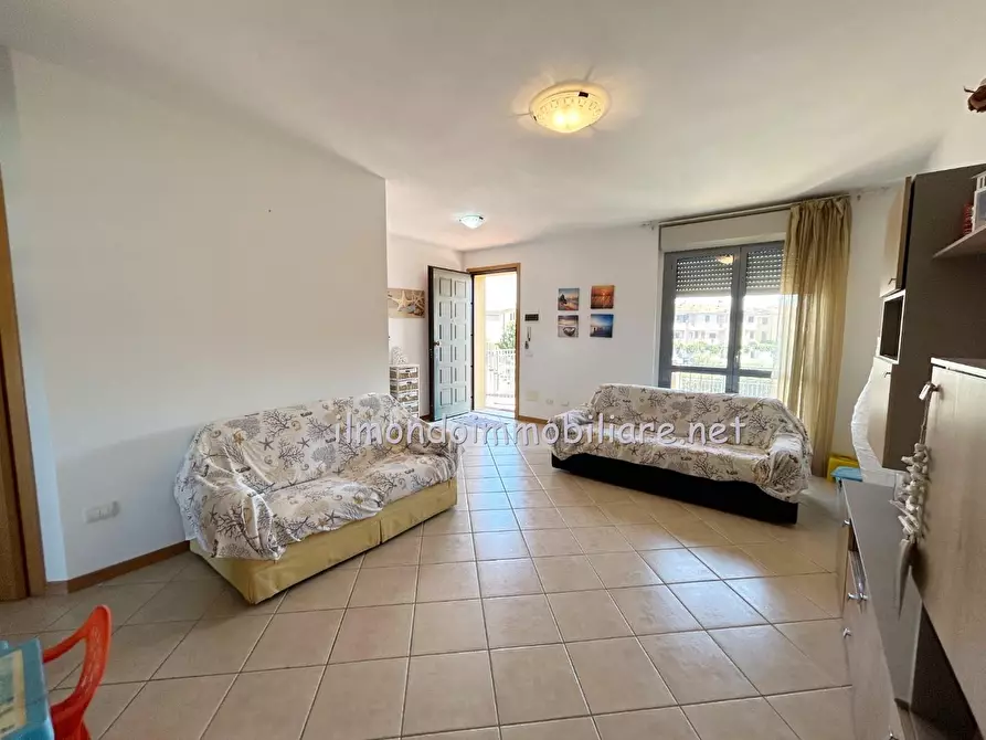 Immagine 5 di Appartamento in vendita  a Rosignano Marittimo