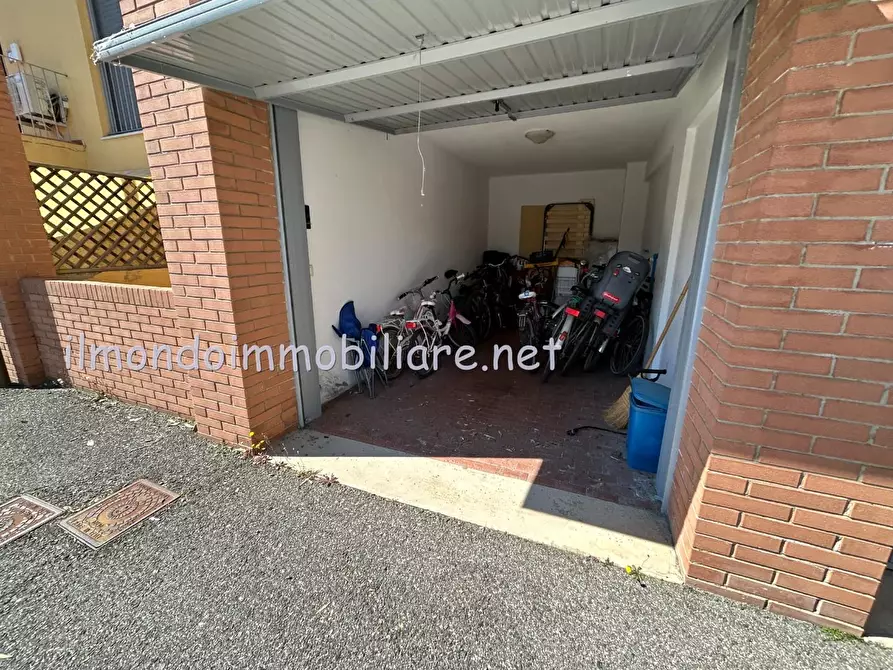 Immagine 26 di Appartamento in vendita  a Rosignano Marittimo