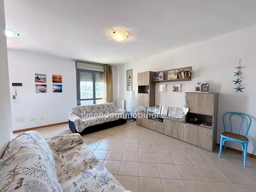 Immagine 6 di Appartamento in vendita  a Rosignano Marittimo