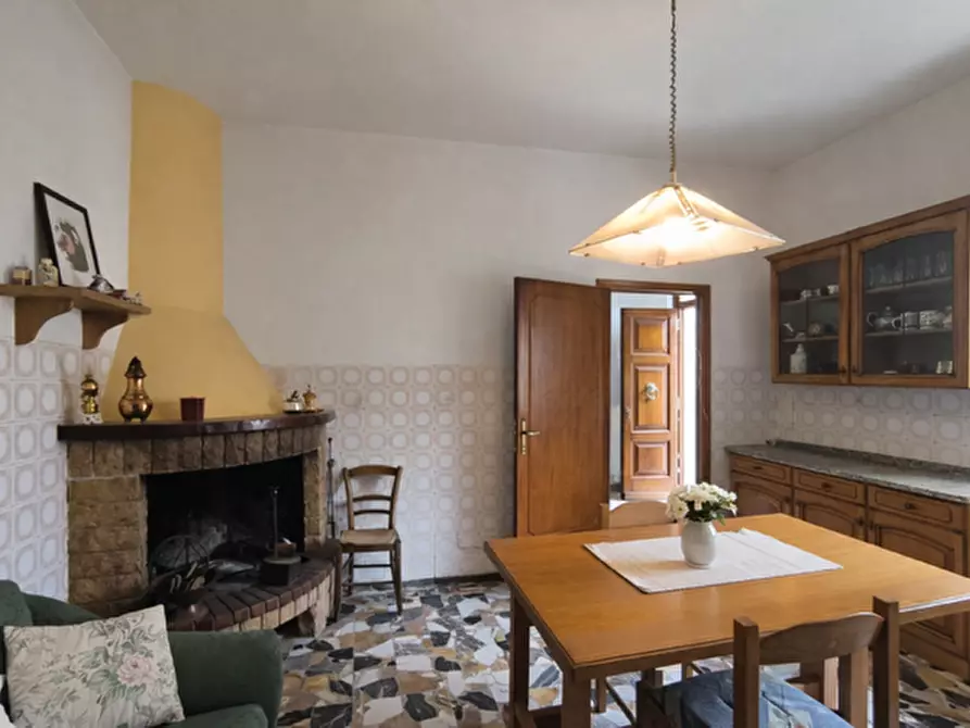 Immagine 11 di Casa bifamiliare in vendita  a Arezzo
