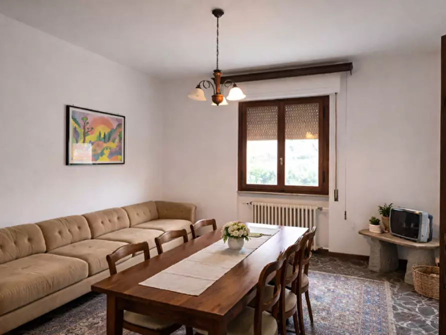 Immagine 14 di Casa bifamiliare in vendita  a Arezzo