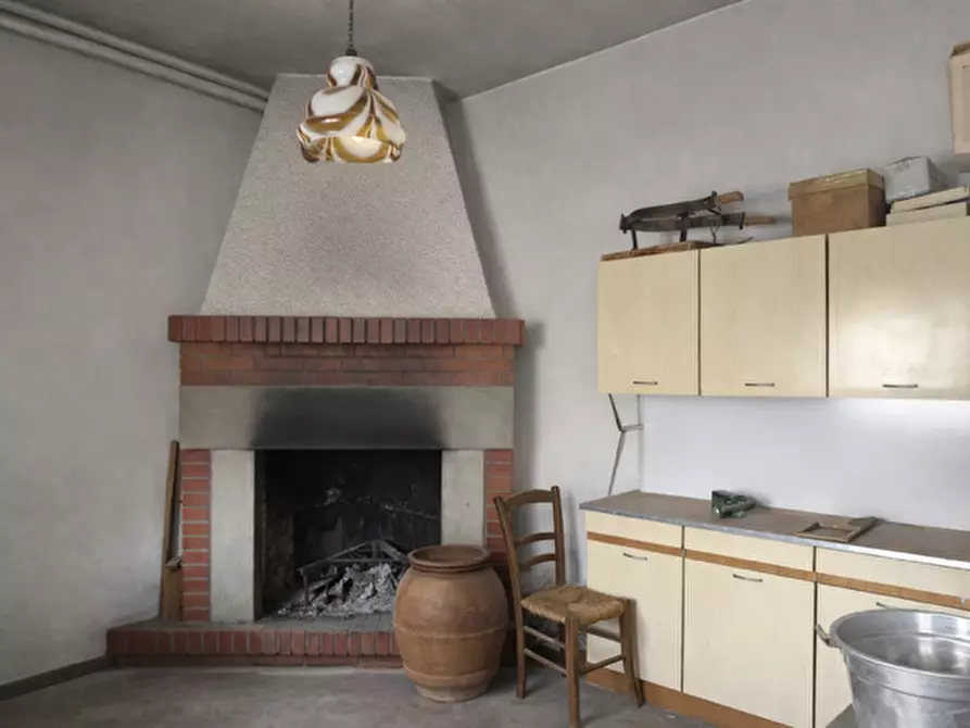 Immagine 9 di Casa bifamiliare in vendita  a Arezzo