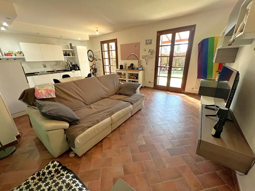 Immagine 5 di Villetta a schiera in vendita  a Cascina