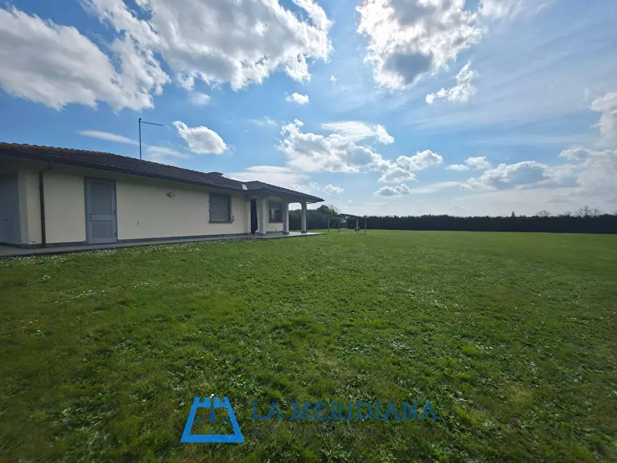 Immagine 19 di Casa indipendente in vendita  a Larciano