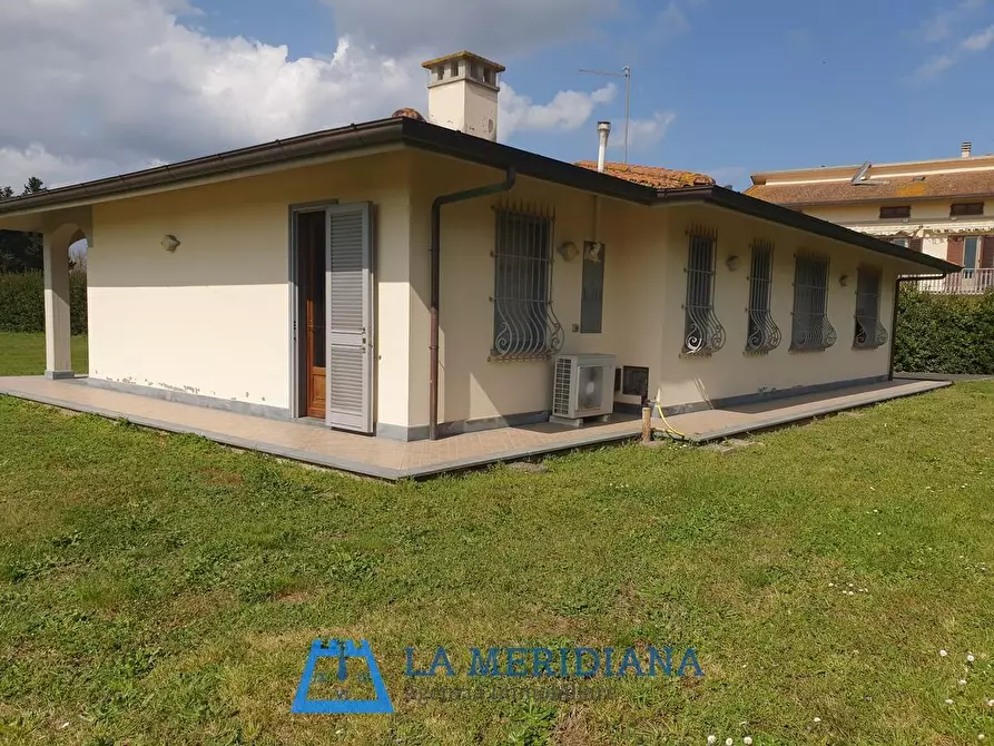 Immagine 24 di Casa indipendente in vendita  a Larciano